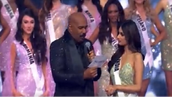 हार्वे ने हरनाज से किया अजीब सवाल हार्वे ने हरनाज से किया अजीब सवाल