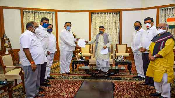 महाराष्ट्र में स्पीकर के चुनाव को लेकर अब क्या हुआ है ?