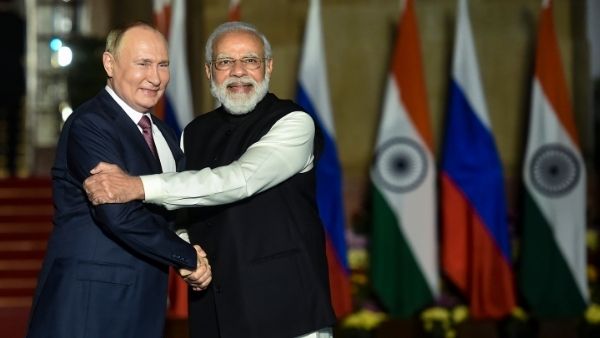 भारतीय दौरे की प्रमुखता से कवरेज भारतीय दौरे की प्रमुखता से कवरेज