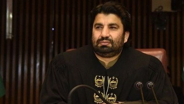 कासिम सूरी को भगाने की मांग