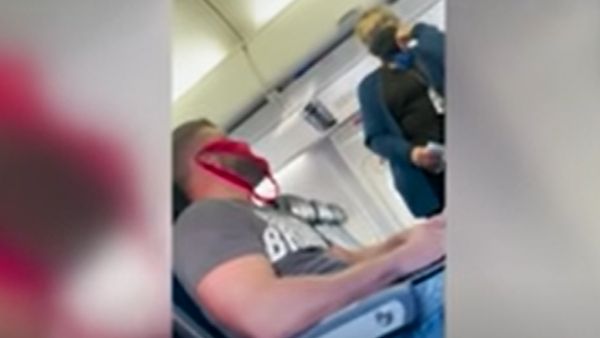 यात्रियों के विरोध का दावा