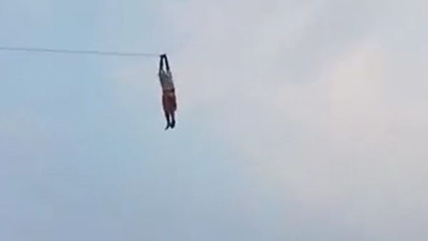 अद्भुत अंदाज में पतंगबाजी