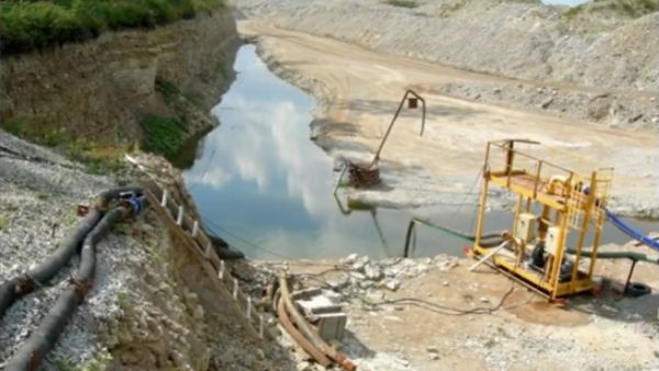 देश में छिपा है सोने का भंडार देश में छिपा है सोने का भंडार