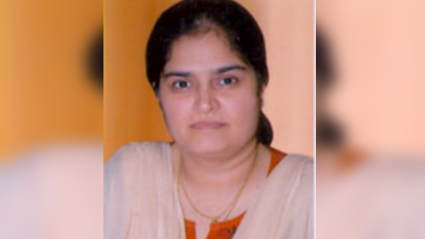 4. ऊषा शर्मा IAS 