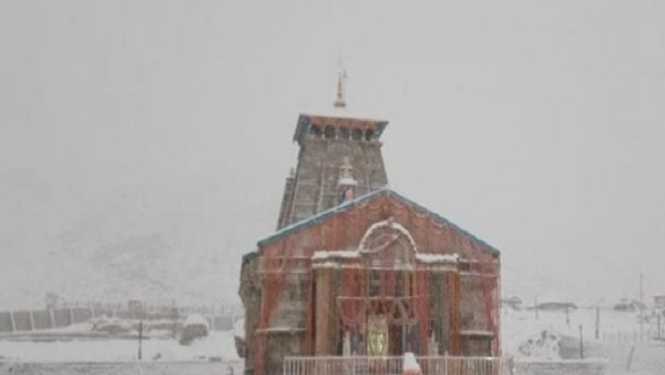 उत्तराखंड में बर्फबारी 