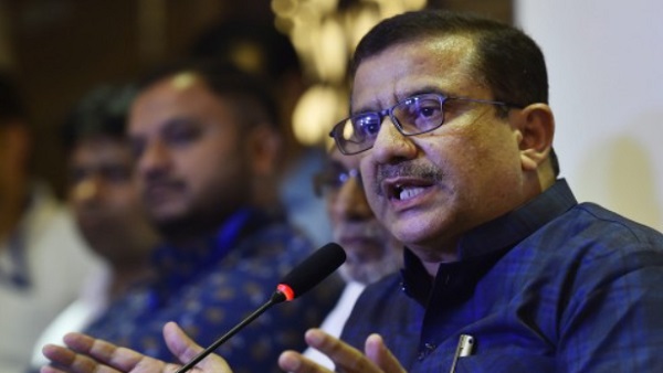 मदरसा को बंद करने की रिजवी ने की थी मांग