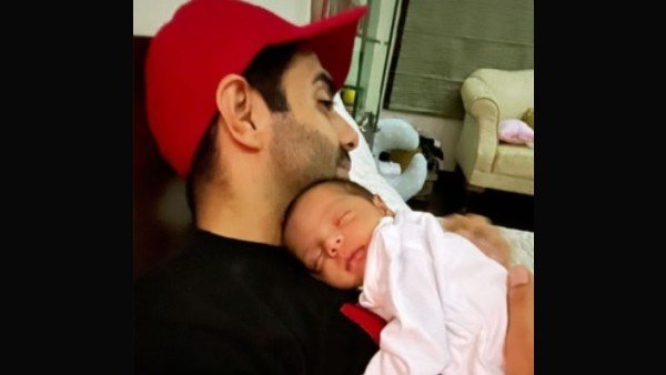 अपारशक्ति खुराना और आकृति अहूजा 