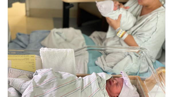 दोनों बच्चे पूरी तरह से स्वस्थ