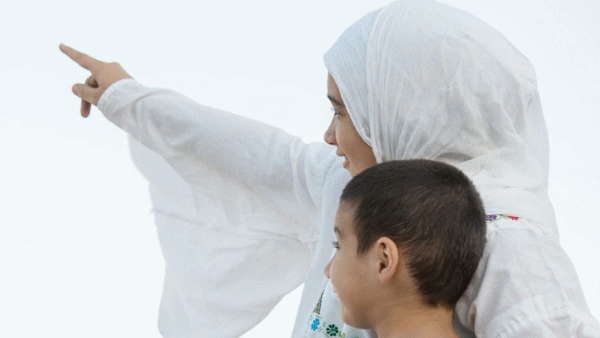 मां और नानी पर लगा है बच्चे के धर्म परिवर्तन का आरोप