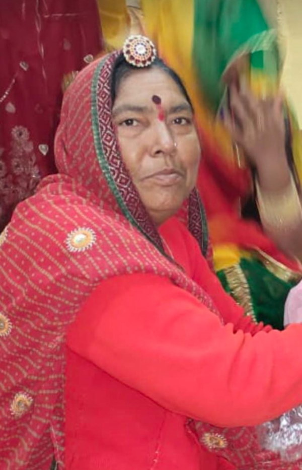 एक साथ अर्थी पर निकले एक साथ अर्थी पर निकले