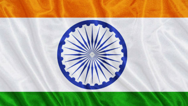 26 जनवरी के दिन देश के राष्ट्रपति झंडा फहराते हैं 26 जनवरी के दिन देश के राष्ट्रपति झंडा फहराते हैं