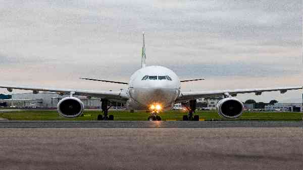 दोनों उड़ानों में था सिर्फ 5 मिनट का अंतर दोनों उड़ानों में था सिर्फ 5 मिनट का अंतर