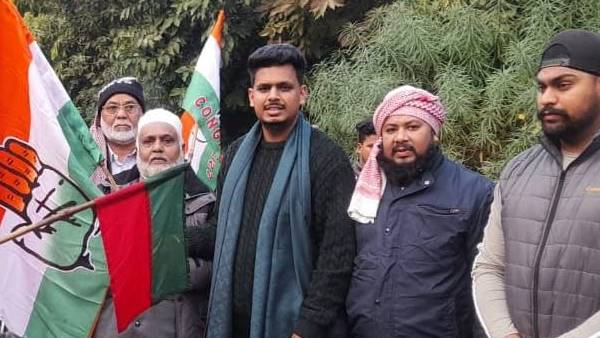 'राष्ट्रवादी सोच वाली सरकार बनाएं'