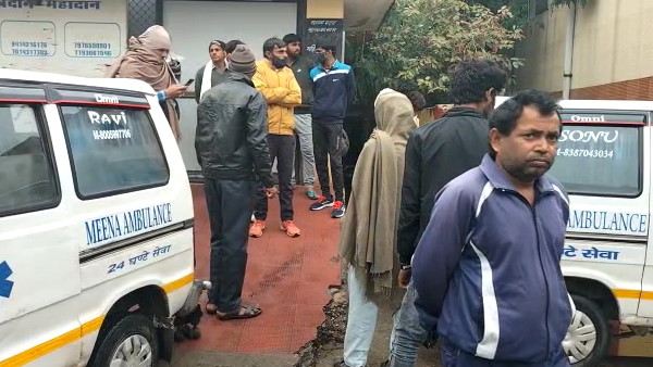 खेतों की तरफ शौच के लिए गए थे