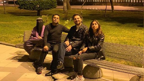 कौन हैं खातीजा के मंगेतर रियासदीन शेख मोहम्मद कौन हैं खातीजा के मंगेतर रियासदीन शेख मोहम्मद