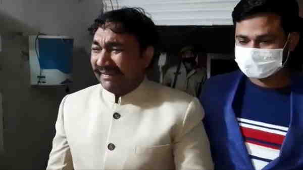 फेसबुक पर लिखी अपनी व्यथा