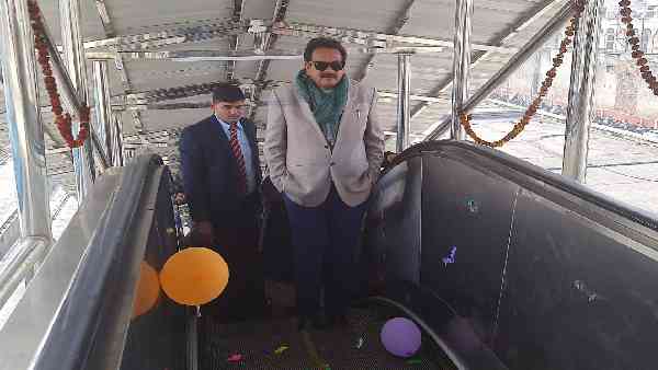 कितनी संपत्ति के मालिक हैं एसपी सिंह बघेल? 