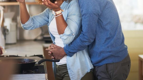 चीन के कई शहरों में लगा सख्त लॉकडाउन चीन के कई शहरों में लगा सख्त लॉकडाउन