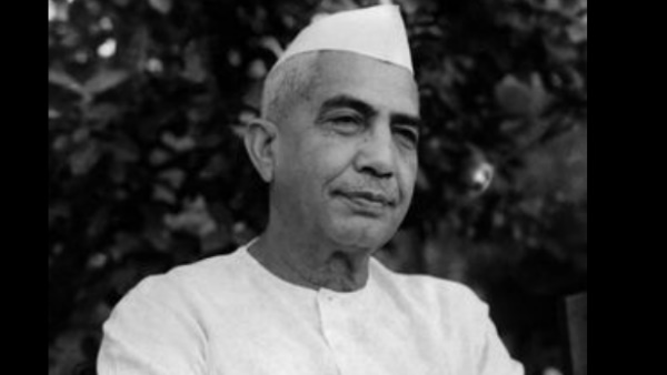 1937 में पहली बार चरण सिंह लड़े थे चुनाव