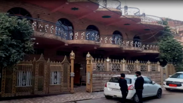 राय परिवार से 8 करोड़ रुपये की नकदी मिली