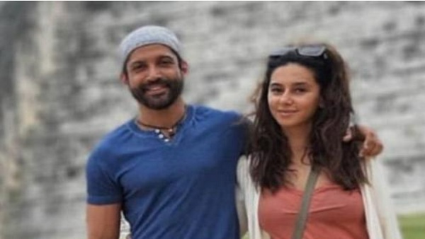 कौन हैं शिबानी दांडेकर ?