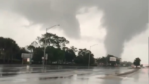 15,000 लोग महाविनाशक तूफान से प्रभावित