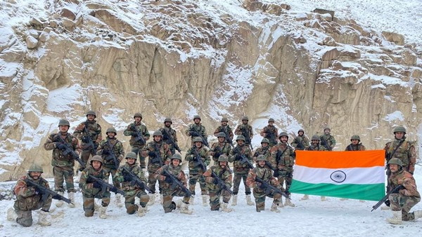 नए साल पर भारत और चीन की सेना ने किया था मिठाई का आदान प्रदान