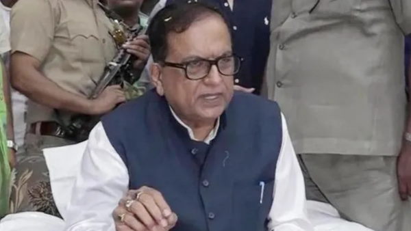 ब्राह्मण इस सरकार में परेशान ब्राह्मण इस सरकार में परेशान