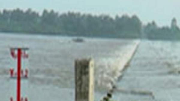 रिश्तेदारों को सुखद खबर का इंतजार