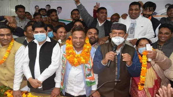 बसपा को लगा झटका