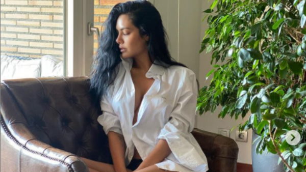 असहाय महसूस कर रही हूं