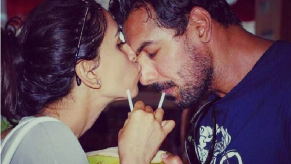 जॉन और प्रिया ने साल 2014 में शादी की जॉन और प्रिया ने साल 2014 में शादी की