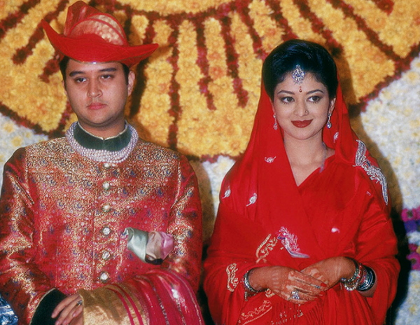 ज्योतिरादित्य सिंधिया की जिंदगी से जुड़ी कुछ खास बातें