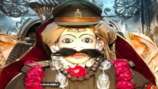 क्यों पहनाई गई काल भैरव को खाकी वर्दी