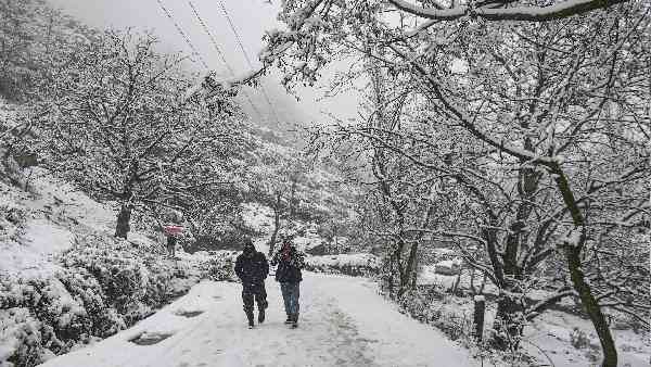 'हेलो श्रीनगर। गुडबाय स्विट्जरलैंड.....' 