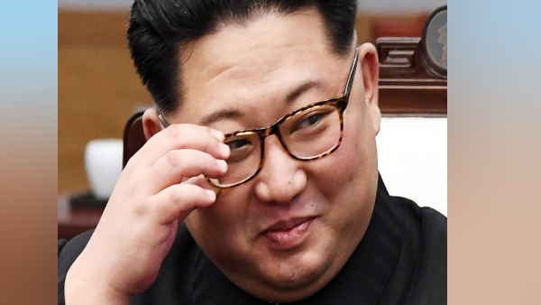 कार में ही सेट करवा लिया है टॉयलेट 