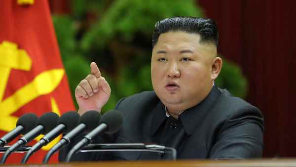 विदेश भी साथ जाती है उसकी स्‍पेशल कार 