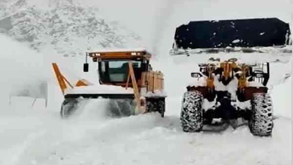 ये तमाम दर्रे और सड़कें भी खुले हुए हैं