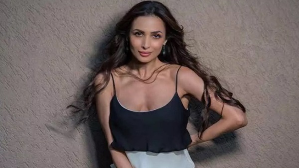 'महिला को हमेशा उसकी स्कर्ट की लंबाई को देख...' 'महिला को हमेशा उसकी स्कर्ट की लंबाई को देख...'