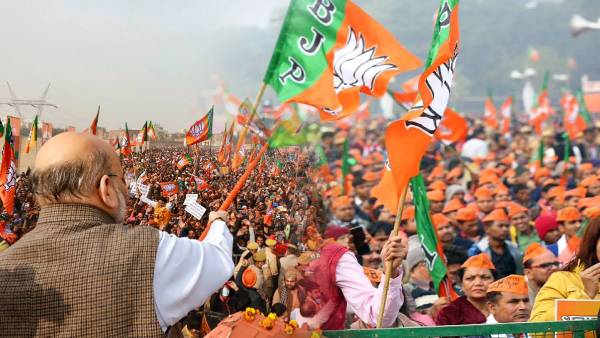 नयी छवि बनाने की कोशिश