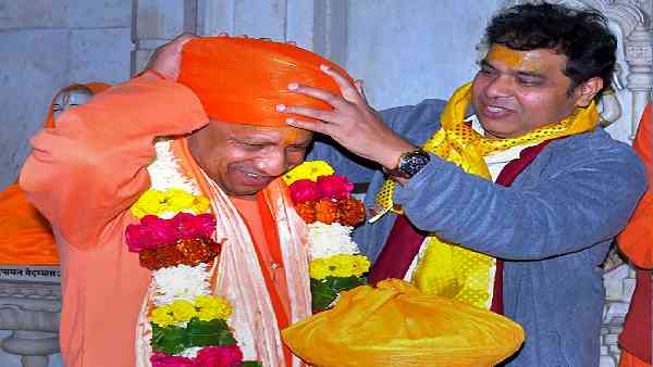 संघ परिवार के एजेंडे में रहा है मथुरा संघ परिवार के एजेंडे में रहा है मथुरा