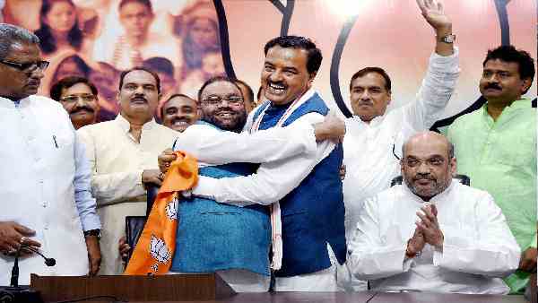 स्वामी प्रसाद मौर्य ने क्यों छोड़ी बीजेपी ? स्वामी प्रसाद मौर्य ने क्यों छोड़ी बीजेपी ?