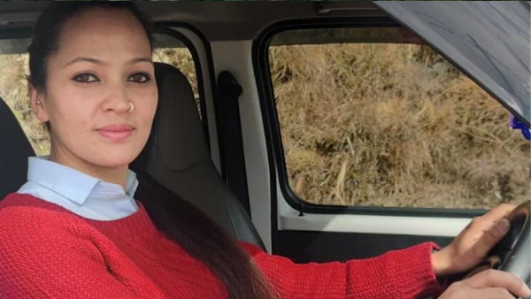 महिला होने की वजह से शुरू में हुई दिक्कत