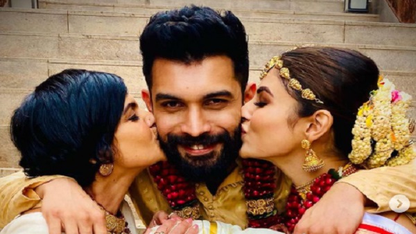 मुंबई में पार्टी दे सकती हैं मौनी रॉय 