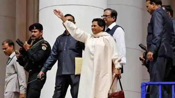 दारोगा ने मायावती को मारने के लिए निकाल ली थी पिस्तौल ?