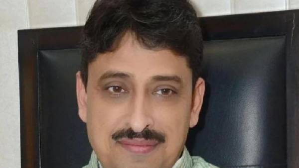 चौबे गये छब्बे बनने और दूबे बन कर लौटे