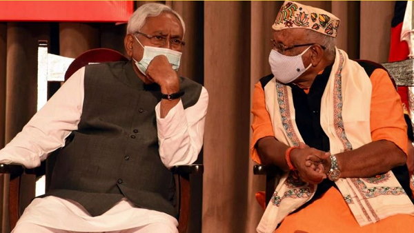 Bihar Deputy CM Tarkishore Prasad and Deputy CM Renu Devi COVID-19 positive Bihar Deputy CM Tarkishore Prasad and Deputy CM Renu Devi COVID-19 positive