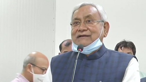 Bihar Deputy CM Tarkishore Prasad and Deputy CM Renu Devi COVID-19 positive Bihar Deputy CM Tarkishore Prasad and Deputy CM Renu Devi COVID-19 positive