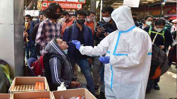 अमेरिका और यूके झेल रहे हैं यह संकट अमेरिका और यूके झेल रहे हैं यह संकट