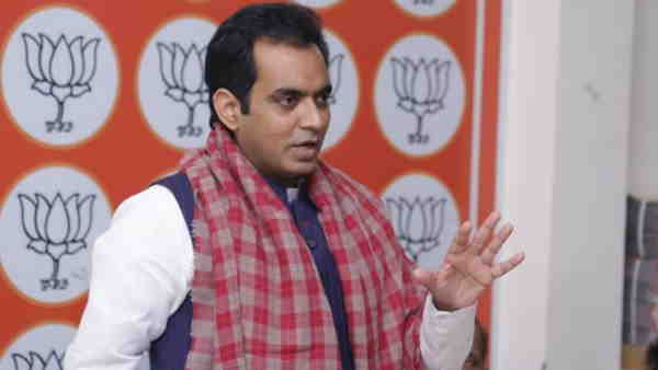 कौन हैं नोएडा सीट से विधायक पंकज सिंह